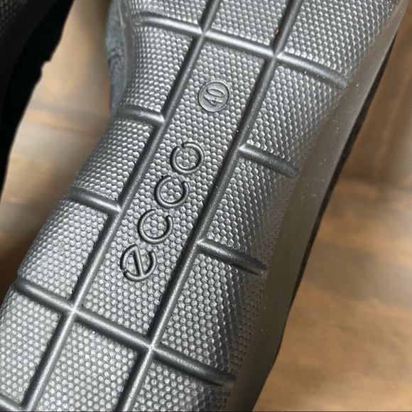 Ecco Lazer Cut Perforated Soft Wedge Slip-On Shoes 40 - Picture 11 of 12